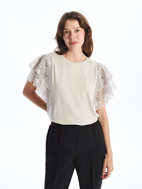 LCWAIKIKI Basic Bisiklet Yaka Düz Kısa Kollu Kadın Bluz