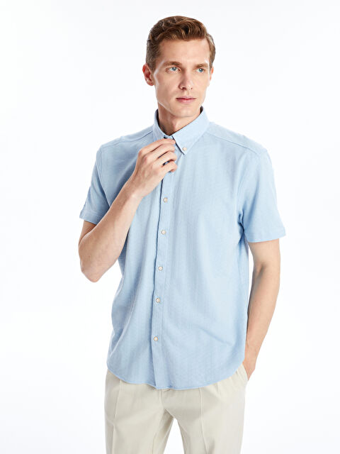 LCWAIKIKI Classic Regular Fit Kısa Kollu Erkek Gömlek - S4OM21Z8-CV6