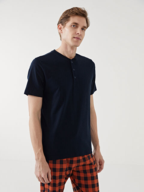 LC WAIKIKI Bisiklet Yaka Kısa Kollu Erkek Pijama Üst - S4OR41Z8-DEY