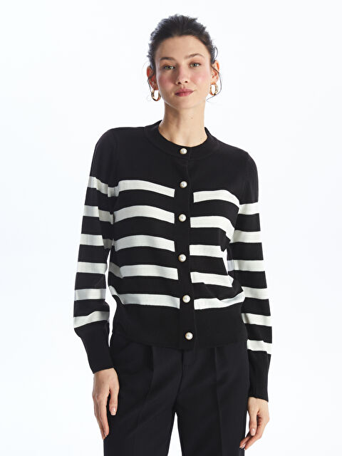 LCWAIKIKI Basic Bisiklet Yaka Çizgili Kadın Triko Hırka - W40283Z8-LEG