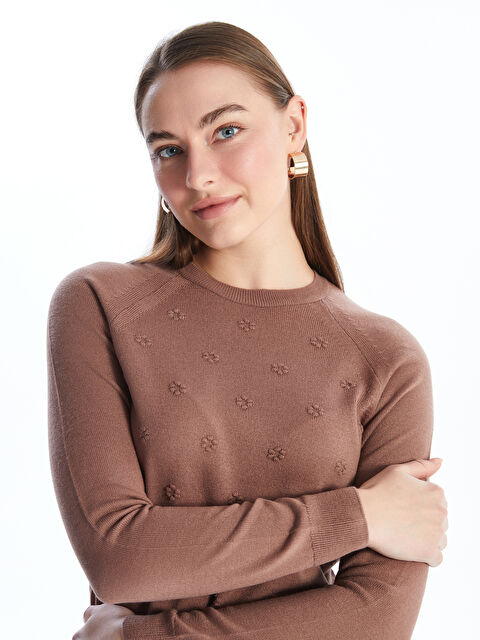 LCWAIKIKI Basic Bisiklet Yaka Çiçekli Kadın Triko Kazak - W40466Z8-H1K