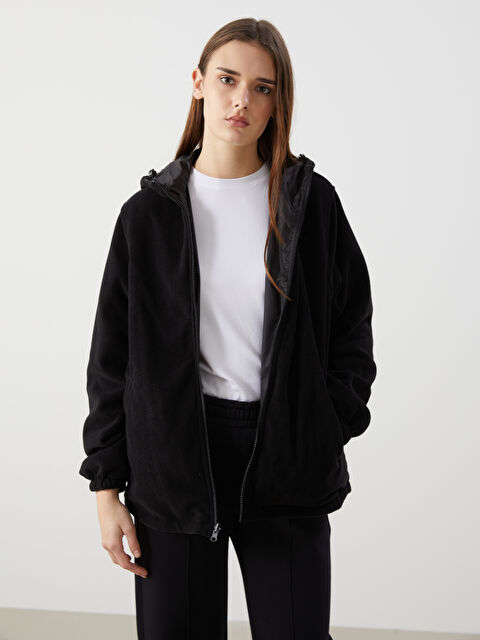 LCWAIKIKI Classic Kapüşonlu Düz Çift Taraflı Kadın Mont - W40782Z8-CVL