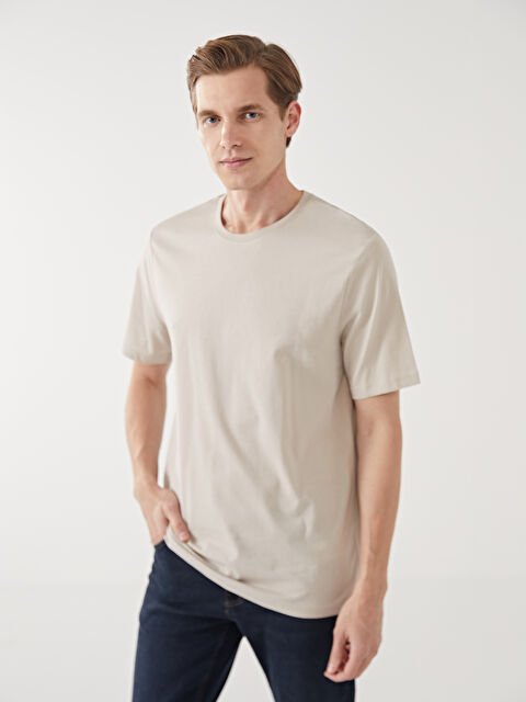 LCWAIKIKI Classic Bisiklet Yaka Penye Erkek Tişört - W40813Z8-YNA