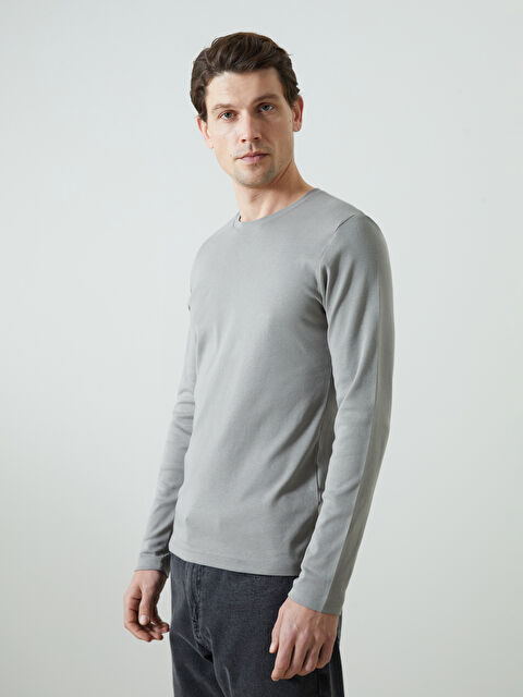 LCWAIKIKI Classic Bisiklet Yaka Uzun Kollu Penye Erkek Tişört - W40848Z8-Z7L