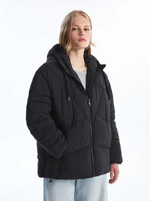 LCW Vision Kapüşonlu Düz Oversize Kadın Şişme Mont - W40867Z8-CVL