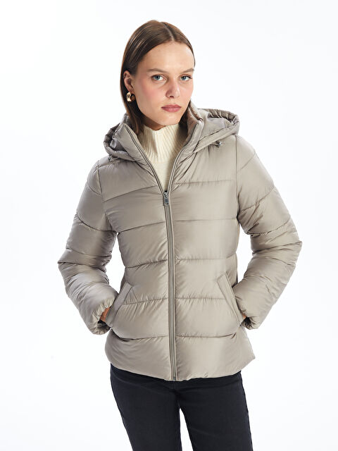 LCW Vision Kapüşonlu Kadın Şişme Mont - W40868Z8-DFV