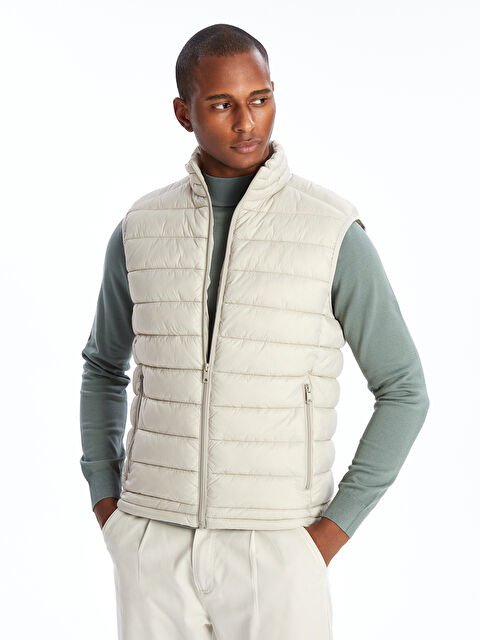 LCW Vision Standart Kalıp Dik Yaka Erkek Şişme Yelek - W40870Z8-S0L