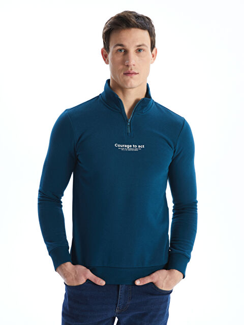 LCWAIKIKI Classic Dik Yaka Uzun Kollu Baskılı Erkek Kalın Sweatshirt - W41571Z8-CZP