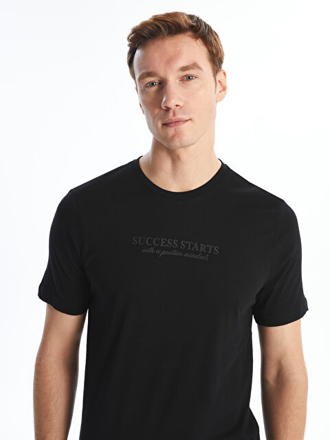 LCWAIKIKI Classic Bisiklet Yaka Kısa Kollu Baskılı Penye Erkek Tişört - W41572Z8-CVL