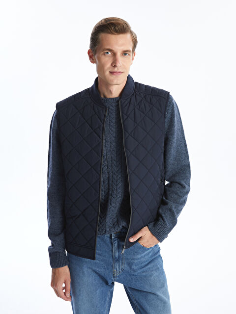 LCWAIKIKI Classic Standart Kalıp Dik Yaka Erkek Yelek - W41906Z8-RFD