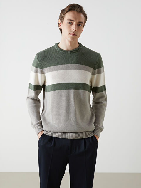 LCWAIKIKI Classic Crew Neck Long Sleeve Color Block Men's Knitwear Sweater - W42727Z8-H9D