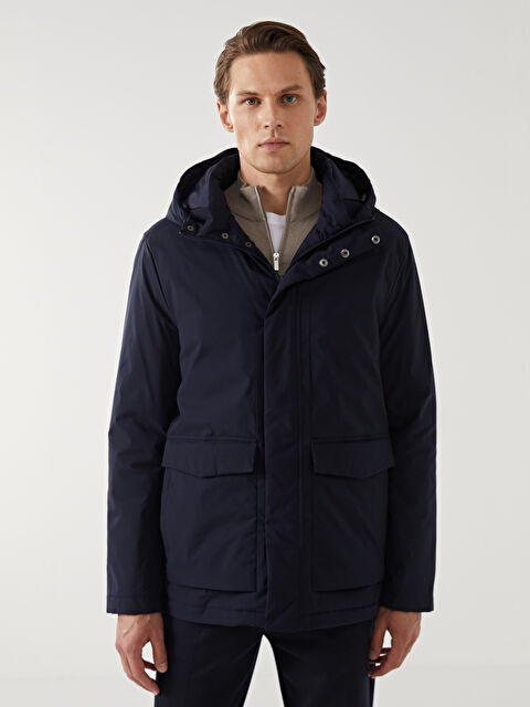 LCW Vision Standart Kalıp Kapüşonlu Erkek Mont - W43457Z8-RFH