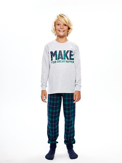 LCW Kids Bisiklet Yaka Erkek Çocuk Pijama Takımı - W43636Z4-LAK