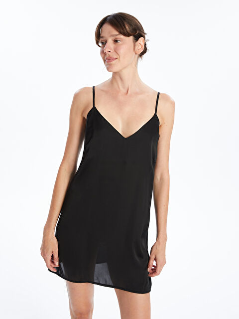 LCW DREAM V Yaka Düz Askılı Saten Kadın Fantezi Gecelik - W43835Z8-CVL