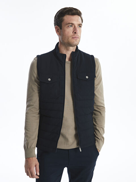 LCWAIKIKI Classic Standart Kalıp Dik Yaka Erkek Triko Yelek - W44146Z8-RFH