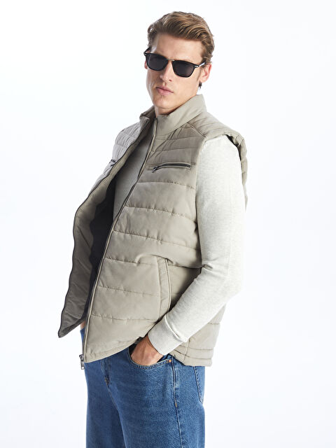 LCWAIKIKI Classic Standart Kalıp Dik Yaka Erkek Yelek - W44907Z8-J1F