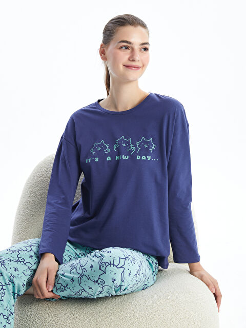 LCW Young Bisiklet Yaka Baskılı Uzun Kollu Kadın Pijama Takımı - W44944Z8-LRP