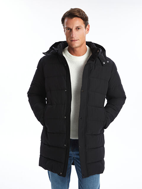 LCWAIKIKI Classic Standart Kalıp Kapüşonlu Erkek Mont - W44999Z8-CVL