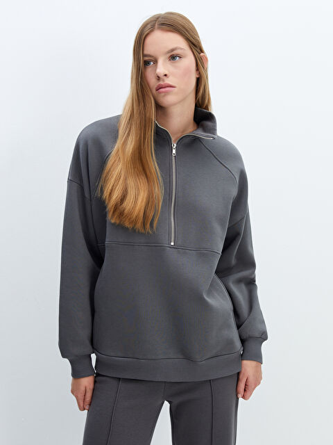 LCW Vision Dik Yaka Oversize Kadın Kalın Sweatshirt - W45153Z8-H0M