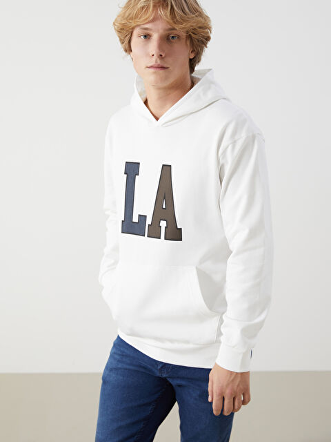 LCW Vision هودي سميك مطبوع كم طويل للرجال - W46531Z8-EEW