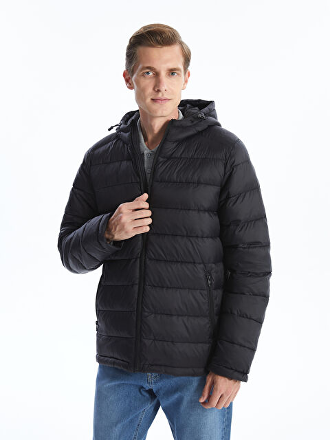 LCWAIKIKI Classic Standart Kalıp Kapüşonlu Erkek Şişme Mont - W46767Z8-CVL