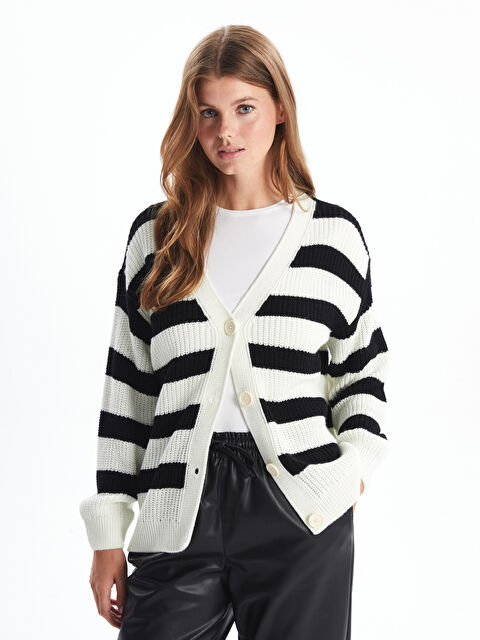 LCW Vision V Yaka Renk Bloklu Uzun Kollu Kadın Triko Hırka - W47873Z8-SZ5