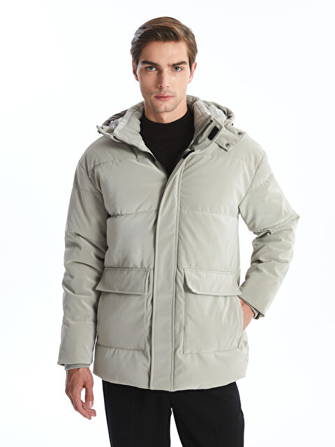 LCW Vision Standart Kalıp Kapüşonlu Erkek Şişme Mont - W49273Z8-QVW