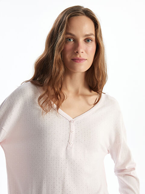 LCW DREAM V Yaka Kendinden Desenli Kadın Pijama Üstü - W4AA71Z8-FUH