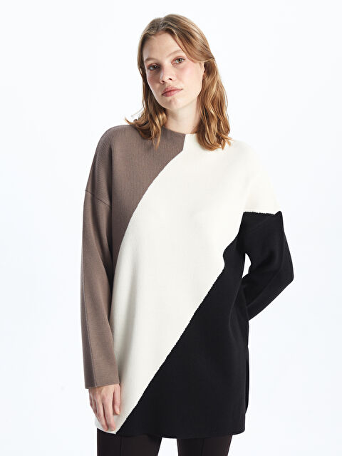 LCWAIKIKI Classic Yarım Balıkçı Yaka Renk Bloklu Kadın Triko Tunik - W4AG03Z8-CVL