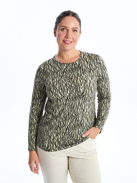 LCW Grace Bisiklet Yaka Desenli Kadın Tişört - W4AR43Z8-LQA