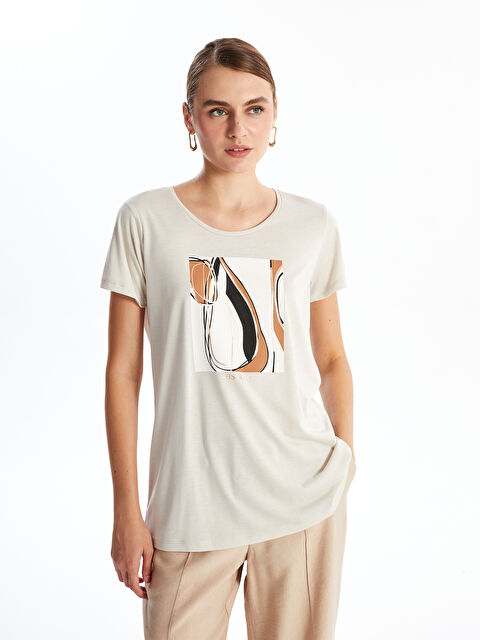 LCWAIKIKI Basic Bisiklet Yaka Baskılı Kadın Tişört - W4BF57Z8-FXP