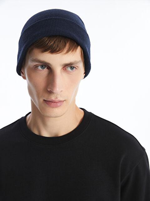 LCW ACCESSORIES Basic Men's Beanie - W4CR76Z8-VD4