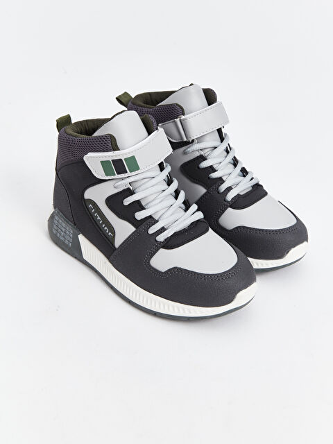 LCW STEPS Αθλητικά Παπούτσια για Αγόρια με Κορδόνια & Κλείσιμο με Βέλκρο - W4DC04Z4-CWN