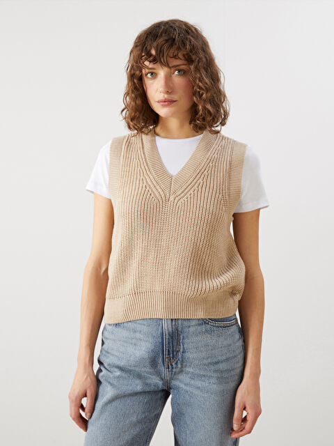 LCW Vision Women's V Neck Plain Knitwear Sweater Vest - W4EY87Z8-YG7