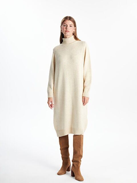 LCWAIKIKI Classic فستان تريكو أوفراسايز بياقة هاي نيك للسيدات - W4FC27Z8-YKR