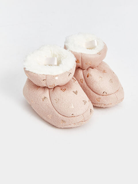 LCW STEPS Desenli Pelüş Kız Bebek Ev Botu - W4FF03Z1-D2E