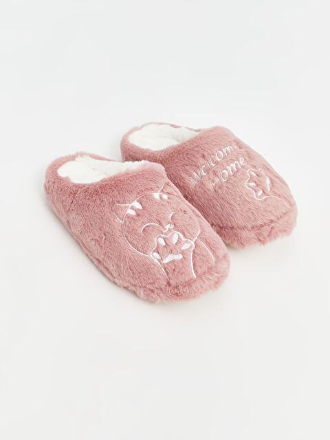 LCW STEPS Nakışlı Pelüş Kız Çocuk Ev Terliği - W4FL61Z4-YDW