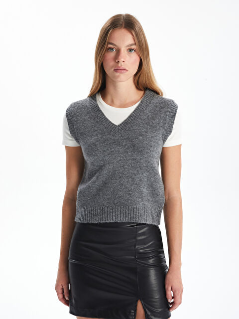 LCW Vision Kadın V Yaka Düz Triko Süveter - W4FV98Z8-VYV