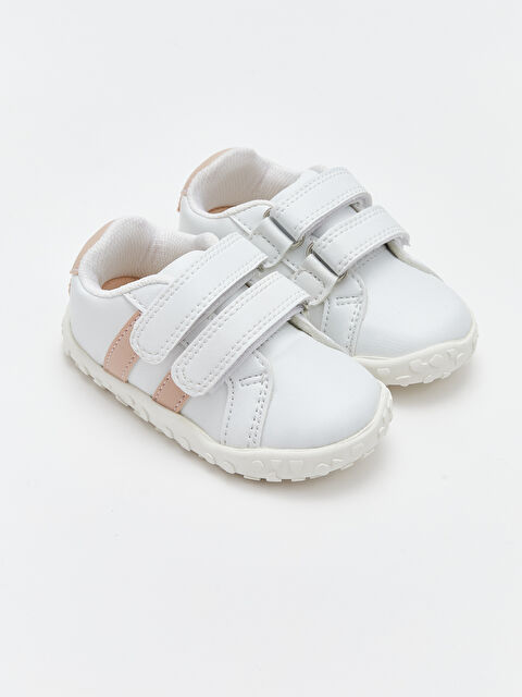 LCW STEPS Cırt Cırtlı Kız Bebek İlk Adım Ayakkabısı - W4HH14Z1-J5E