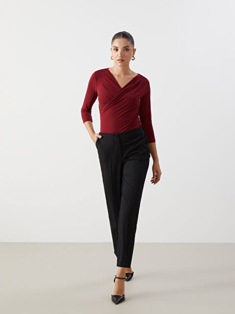 LCWAIKIKI Classic بنطلون نسائي بقصة نحيفة وخصر مطاطي - W4HT81Z8-CVL