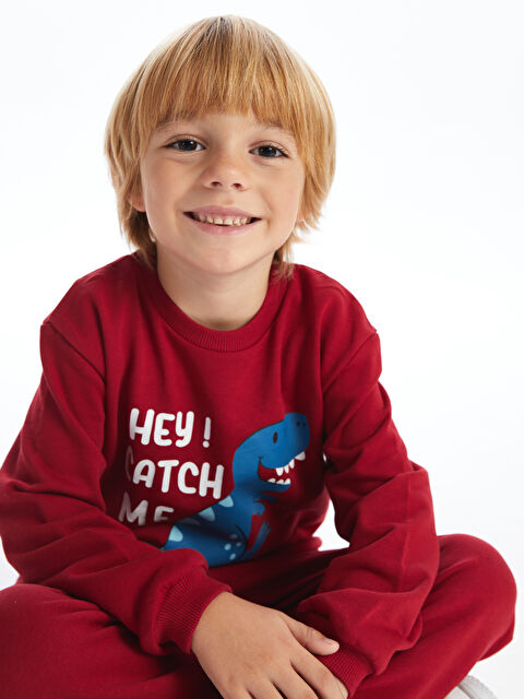LCW Kids Bisiklet Yaka Uzun Kollu Baskılı Erkek Bebek Sweatshirt  ve Eşofman Alt 2'li Takım - W4I064Z1-VAD