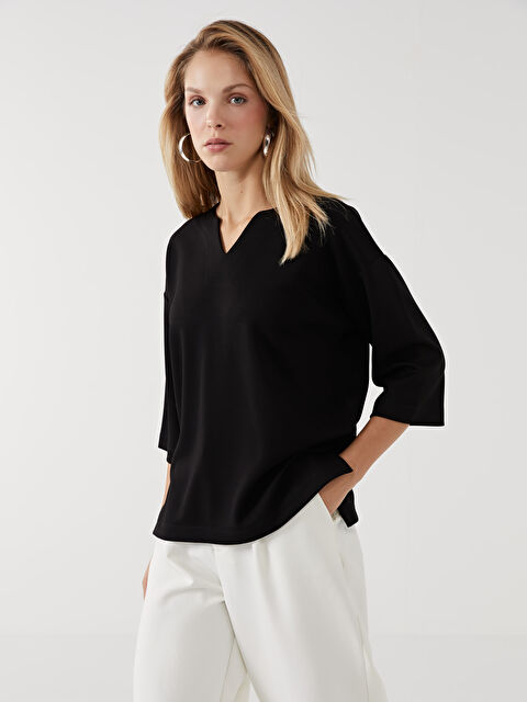 LCWAIKIKI Basic Kaçık Yaka Kadın Bluz - W4I862Z8-CVL