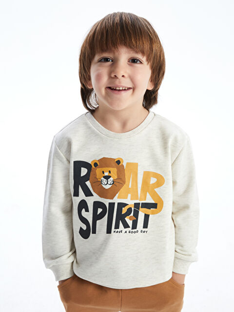 LCW Kids Bisiklet Yaka Erkek Çocuk Sweatshirt ve Eşofman Alt 2'li - W4ID84Z1-CX8