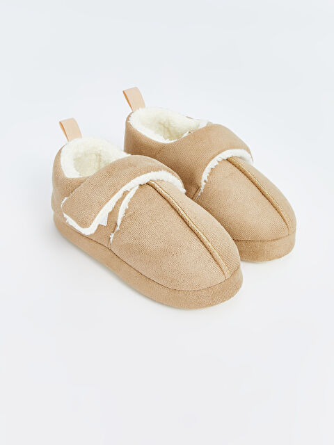 LCW STEPS Pelüş Erkek Çocuk Ev Botu - W4II58Z4-FBV