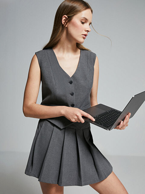 LCW Vision V Yaka Kadın Klasik Yelek - W4IJ20Z8-JMD