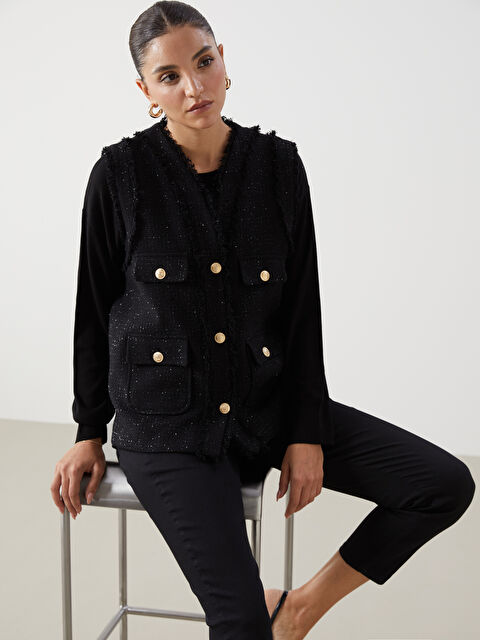 LCWAIKIKI Classic V Yaka Parlak Görünümlü Kadın Yelek - W4IL59Z8-CVL