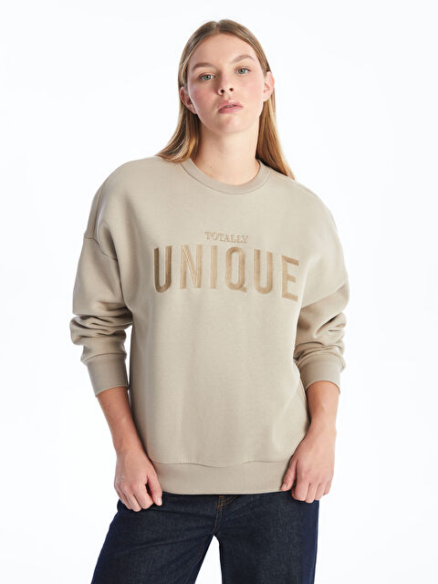 LCW Vision Bisiklet Yaka Baskılı Oversize Kadın Kalın Sweatshirt - W4IU79Z8-GE8