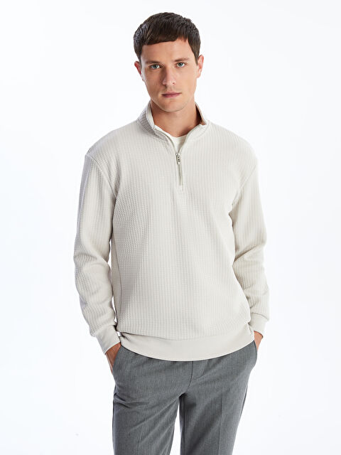 LCW Vision Dik Yaka Erkek Sweatshirt - W4J146Z8-J0B