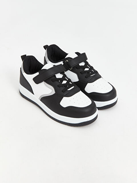 LCW STEPS Bağcık ve Cırt Cırtlı Erkek Çocuk Spor Ayakkabı - W4J348Z4-RQL