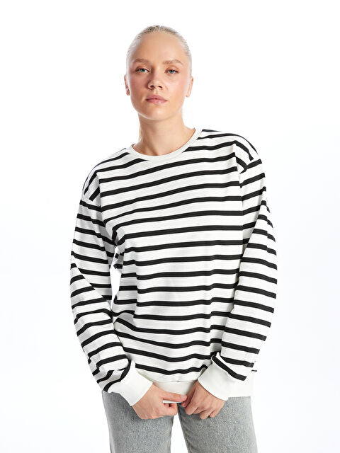 XSIDE Bisiklet Yaka Çizgili Oversize Kadın Kalın Sweatshirt - W4J870Z8-R9J